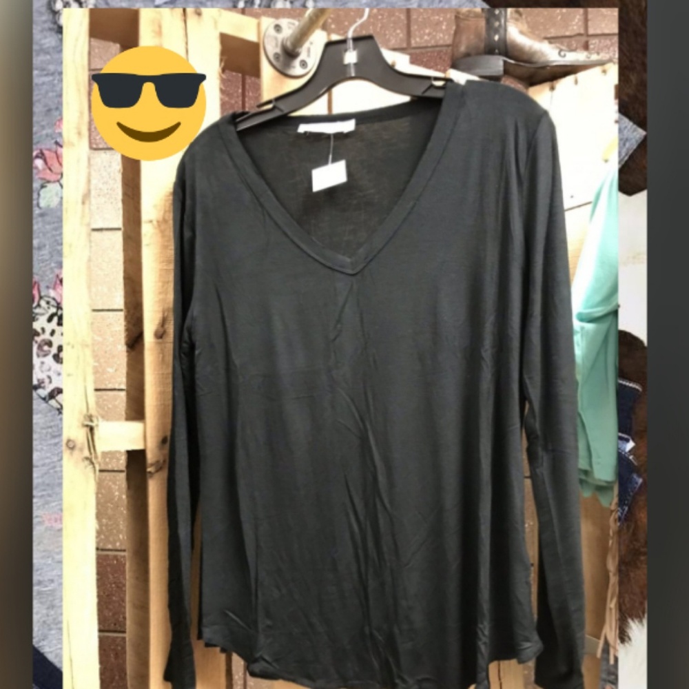 Solid V Neck Long Sleeve Top BLACK